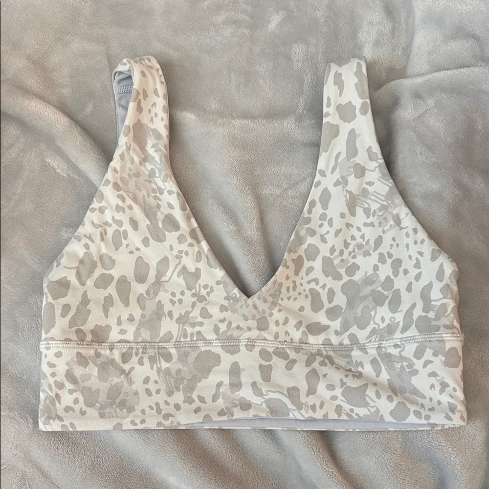Lululemon align v sports bra